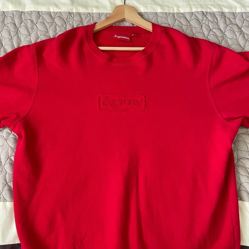 Supreme Cutout Logo Crewneck SS20